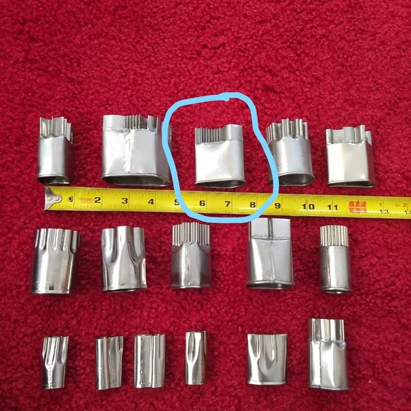 vintage 70s lobster vegetable cutter EUC - Picture 3 of 3